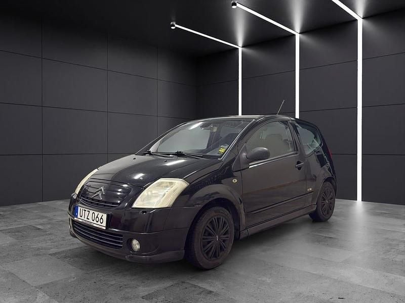 Svart Begagnad 2004 Citroën C2 Halvkombi | 24 900 kr - Bild 1/4