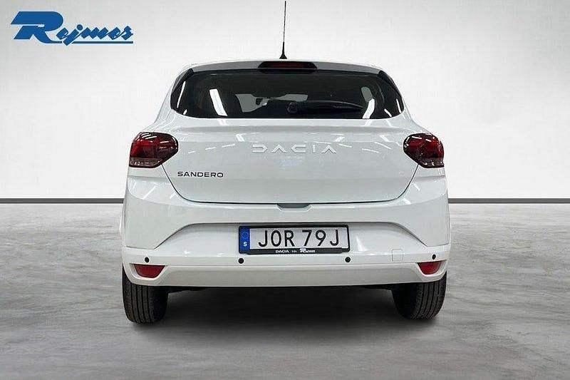 Begagnad Dacia Sandero Essentiel 91 HK (66 kW) 2022 Vit Halvkombi