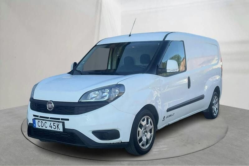 Vit Begagnad 2020 Fiat Doblò Minibuss | 80 000 kr (Bra pris) - Bild 1/4