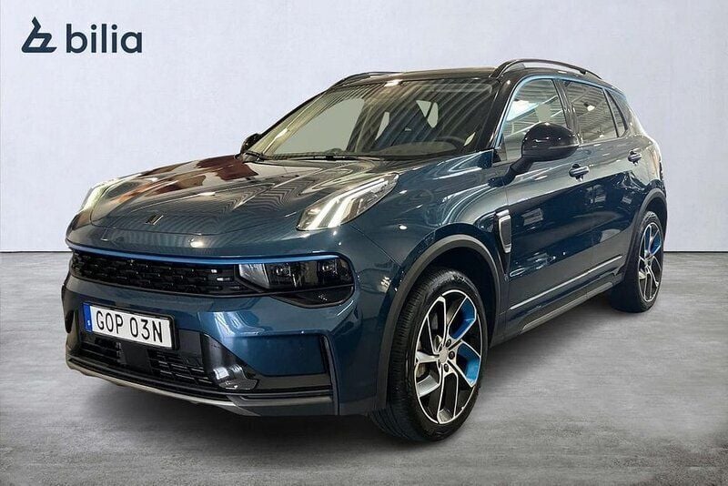 Blå Begagnad 2022 Lynk & Co 01 SUV | 289 900 kr (Marknadspris) - Bild 1/3