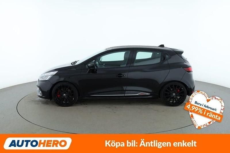 Begagnad Renault Clio IV Trophy 223 HK (164 kW) 2016 Svart Halvkombi
