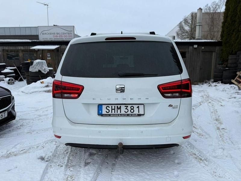 Begagnad Seat Alhambra 4Drive 184 HK (135 kW) 2017 Vit Minibuss