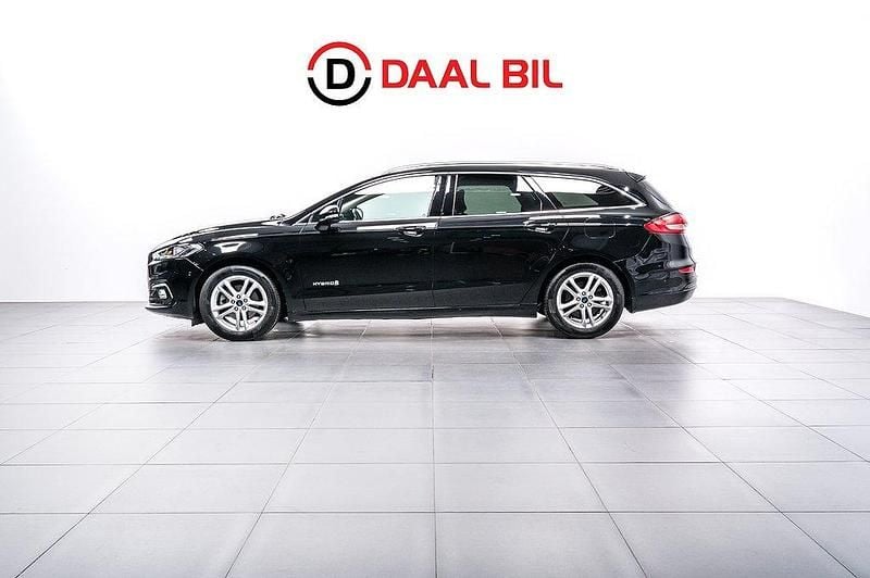 Svart Begagnad 2019 Ford Mondeo Titanium Kombi | 184 700 kr (Bra pris) - Bild 1/4