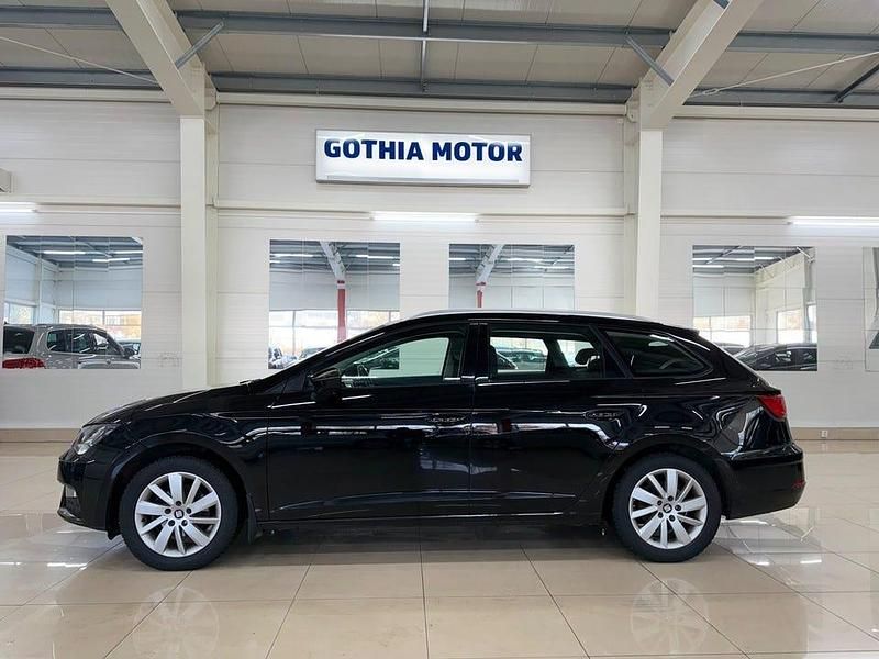 Begagnad Seat Leon ST Style 110 HK (80 kW) 2018 Svart Kombi