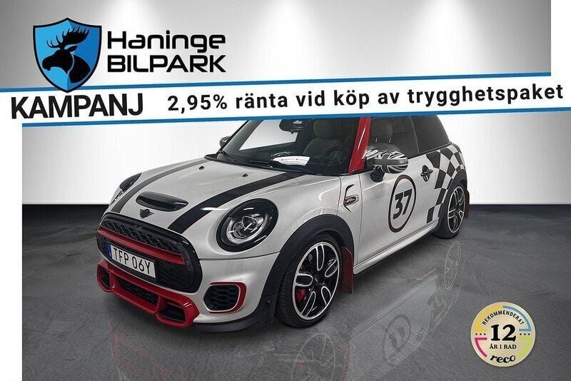 Silver Begagnad 2020 Mini John Cooper Works Halvkombi | 289 900 kr (Marknadspris) - Bild 1/2