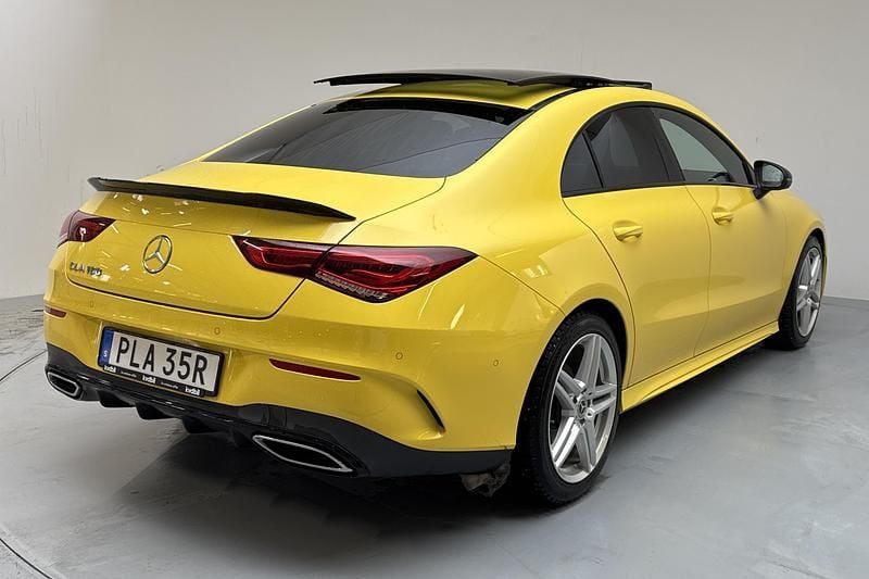 Begagnad Mercedes CLA180 AMG 136 HK (100 kW) 2022 Gul Sedan