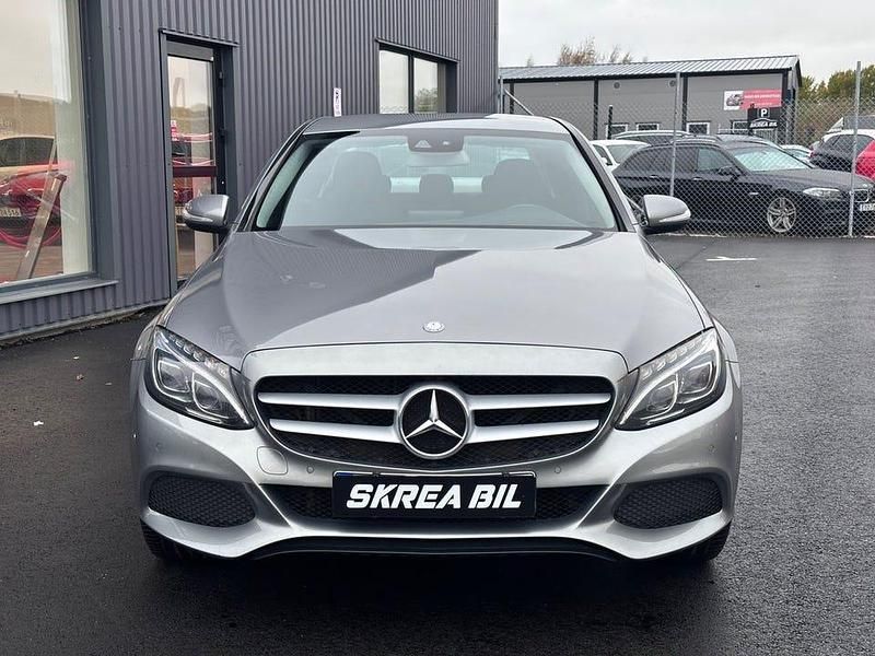 Begagnad Mercedes C220 173 HK (127 kW) 2015 Silver Sedan