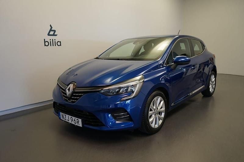 Blå Begagnad 2022 Renault Clio V Intens Halvkombi | 149 500 kr (Marknadspris) - Bild 1/3