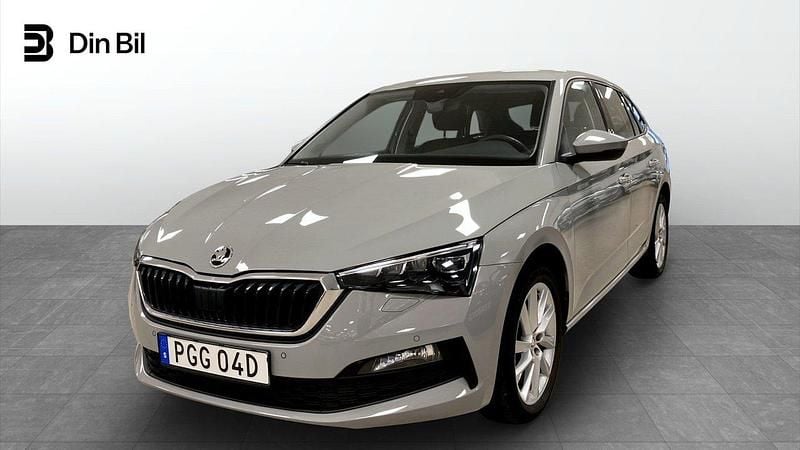 Grå Begagnad 2022 Skoda Scala Style Halvkombi | 199 900 kr (Bra pris) - Bild 1/4