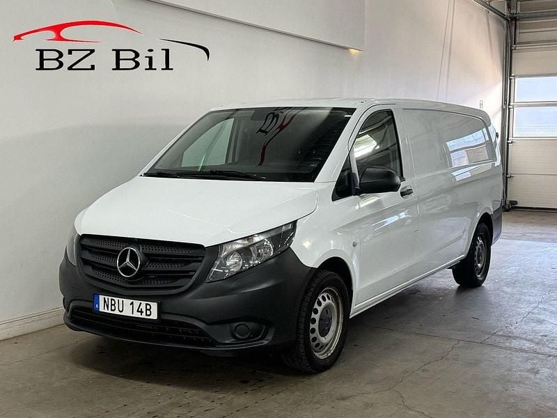 Vit Begagnad 2020 Mercedes Vito Minibuss | 279 900 kr (Lite dyr) - Bild 1/4