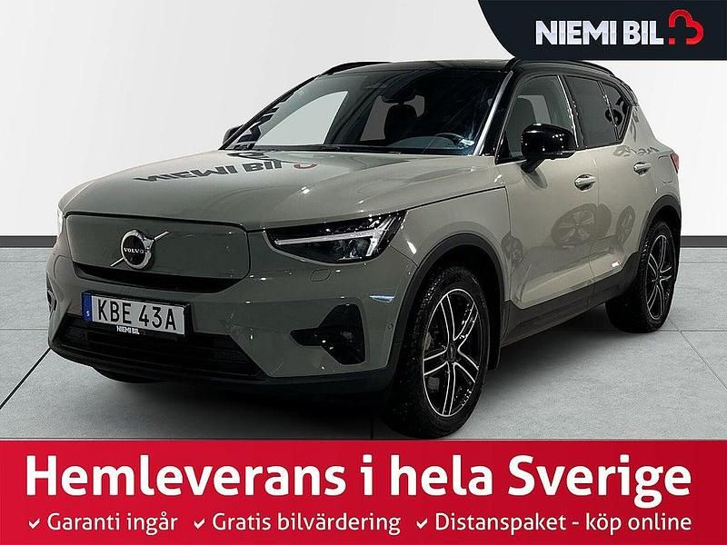 Begagnad Volvo XC40 154 kW (210 HK) 2022 Grön SUV
