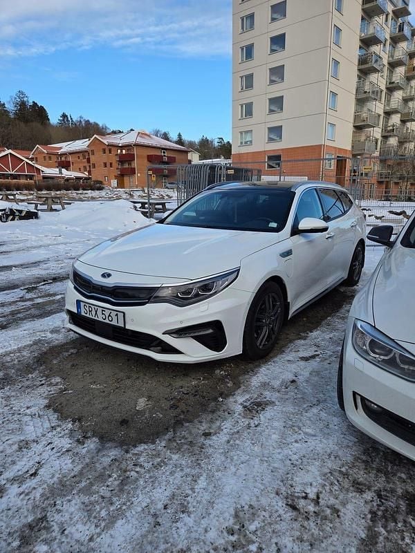 Begagnad Kia Optima Sport 205 HK (150 kW) 2020 Kombi