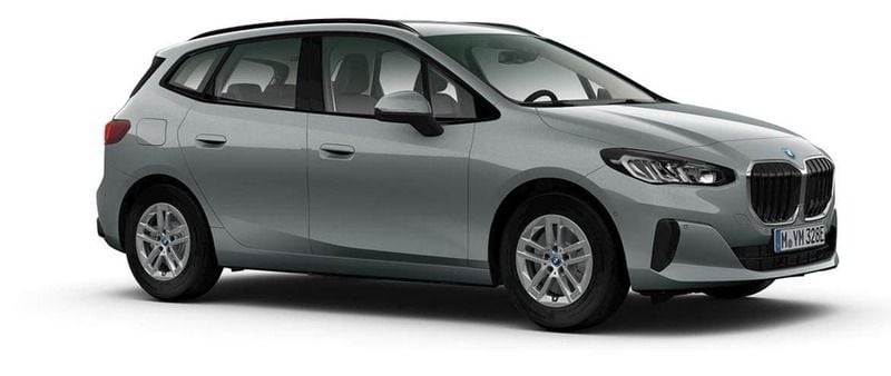 Grå Ny 2025 BMW 225 Active Tourer Shadowline Minibuss | 541 616 kr (Dyr) - Bild 1/4
