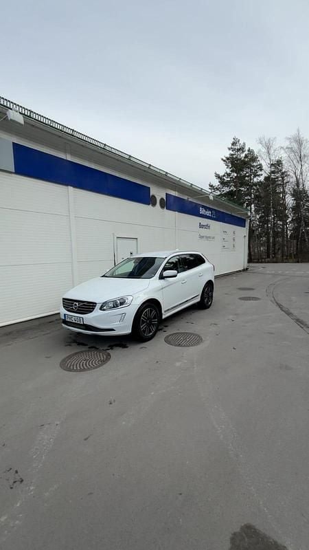 Begagnad Volvo XC60 190 HK (139 kW) 2017 SUV