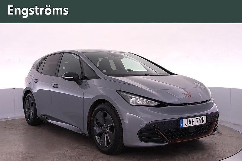 Vapor grey Begagnad 2022 Cupra Born Halvkombi | 229 000 kr - Bild 1/4