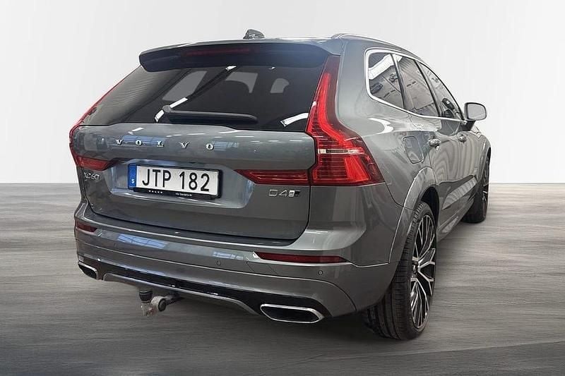 Begagnad Volvo XC60 R-Design 203 HK (149 kW) 2019 Grå SUV