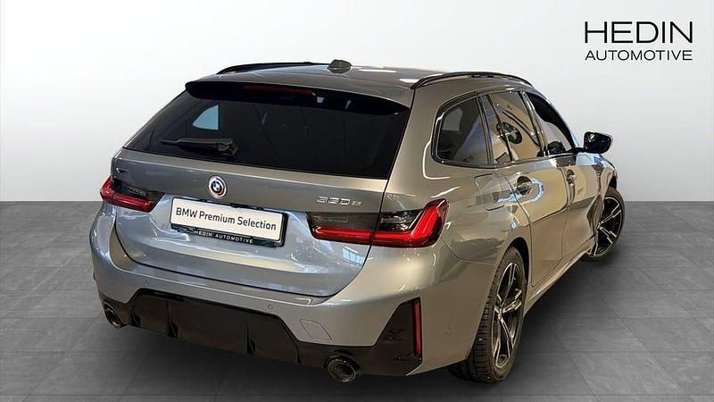 Begagnad BMW 330 M Sport 184 HK (135 kW) 2022 Grå Kombi