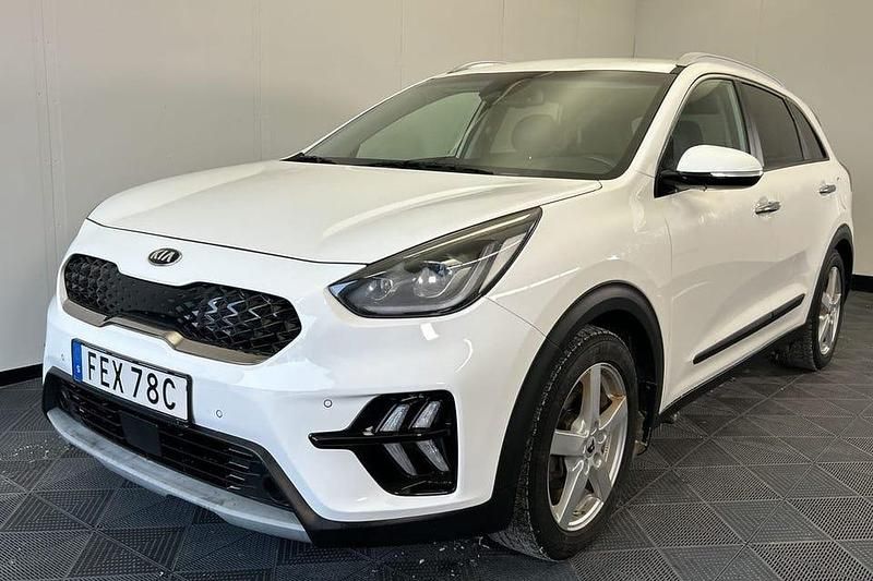 Begagnad Kia Niro 143 HK (105 kW) 2019 Vit SUV