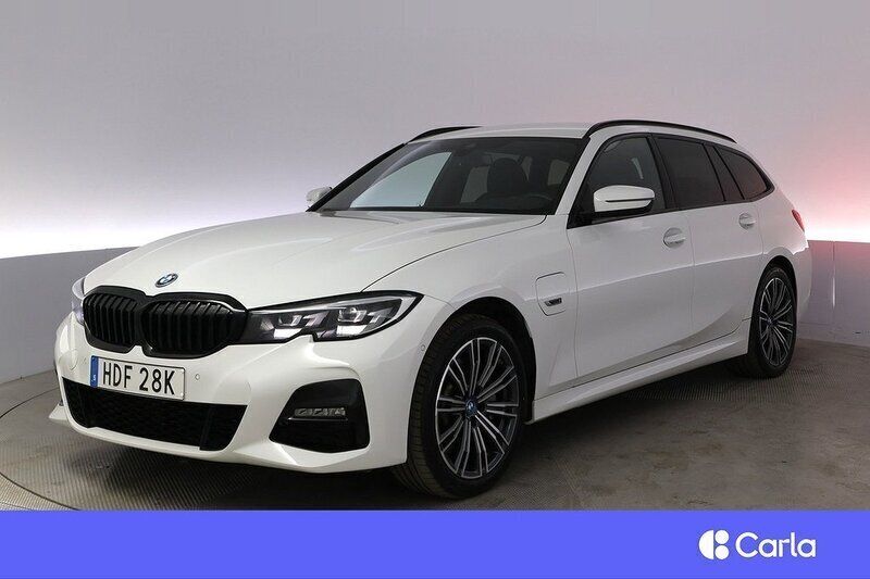Null Begagnad 2022 BMW 330e M Sport Kombi | 364 900 kr (Marknadspris) - Bild 1/4
