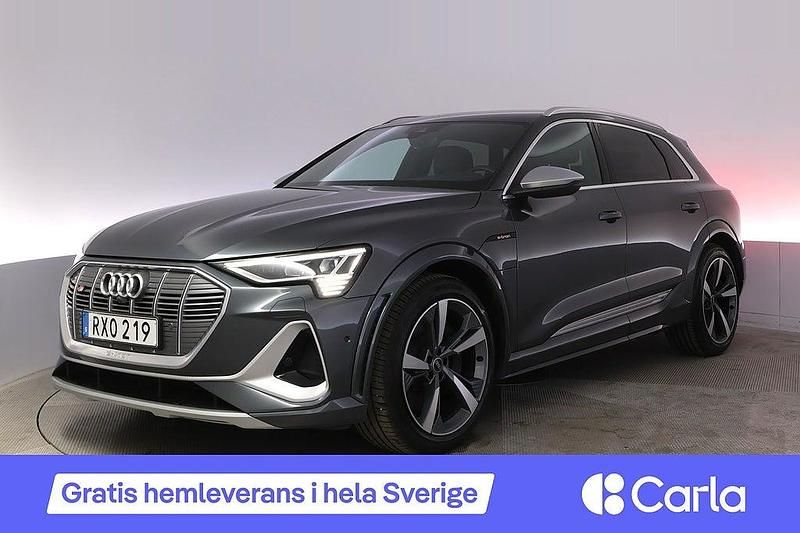 Grå Begagnad 2022 Audi e-tron S-Line SUV | 484 990 kr (Marknadspris) - Bild 1/4