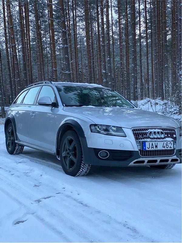 Silver Begagnad 2010 Audi A4 Allroad Kombi | 75 000 kr (Marknadspris) - Bild 1/4