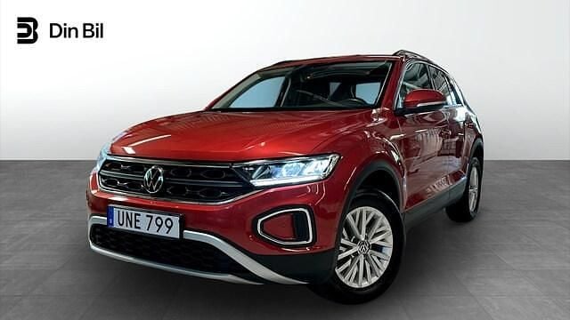 Röd (kings red metallic) Begagnad 2022 VW T-Roc Life SUV | 254 900 kr (Marknadspris) - Bild 1/4