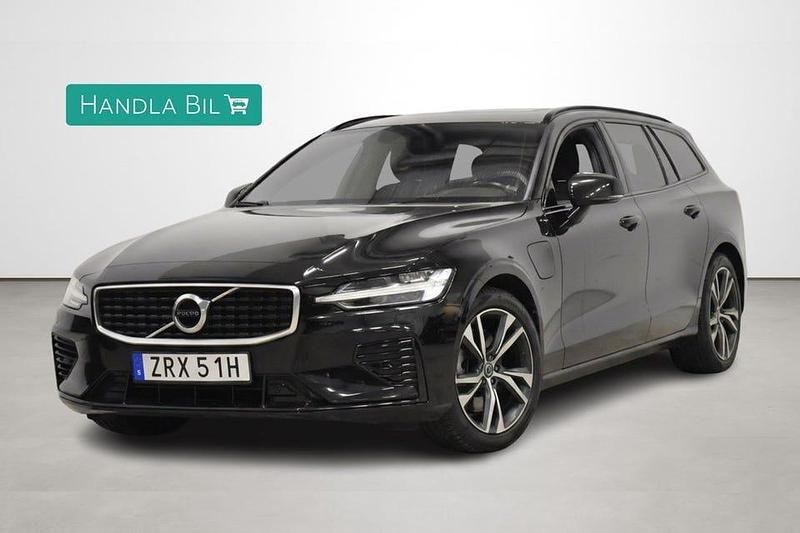 Svart Begagnad 2020 Volvo V60 R-Design Kombi | 324 700 kr - Bild 1/4