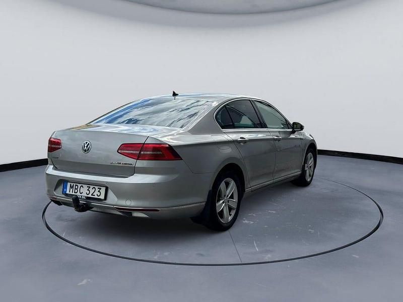 Begagnad VW Passat GT 190 HK (139 kW) 2015 Silver Sedan