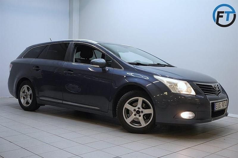 Blå Begagnad 2011 Toyota Avensis Multidrive S Kombi | 59 900 kr (Bra pris) - Bild 1/4