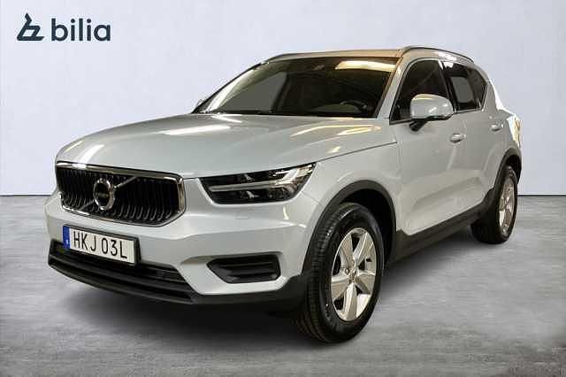 Silver Begagnad 2019 Volvo XC40 Kinetic SUV | 239 900 kr (Marknadspris) - Bild 1/3