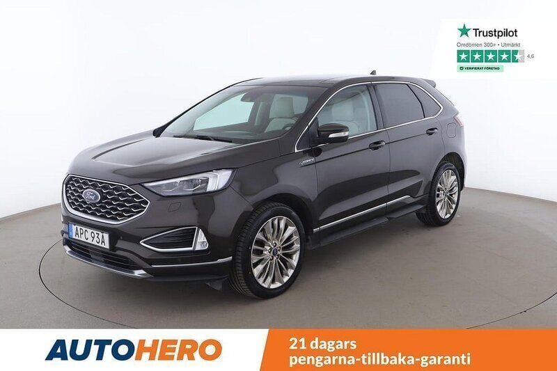 Grå Begagnad 2019 Ford Edge Titanium SUV | 297 000 kr - Bild 1/4