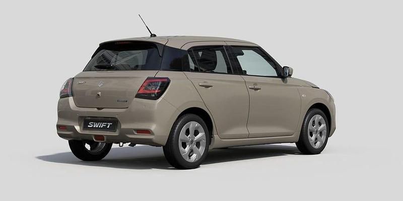Begagnad Suzuki Swift Comfort 82 HK (60 kW) 2024 Halvkombi