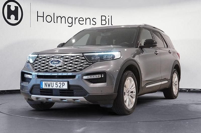 Grå Begagnad 2021 Ford Explorer SUV | 549 900 kr (Marknadspris) - Bild 1/4