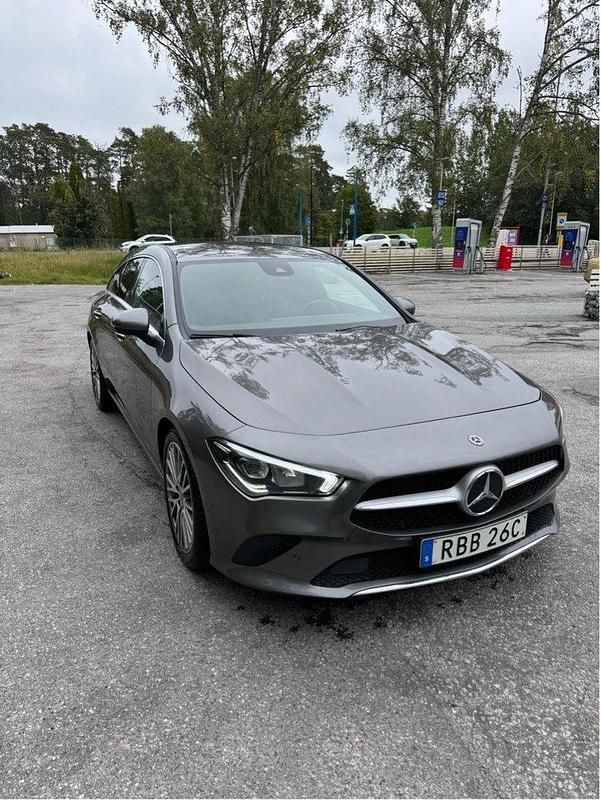 Begagnad 2020 Mercedes CLA200 Shooting Brake Kombi | 265 000 kr - Bild 1/4