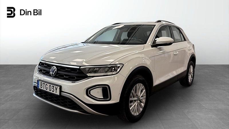Vit Begagnad 2022 VW T-Roc Pro SUV | 214 900 kr (Marknadspris) - Bild 1/4