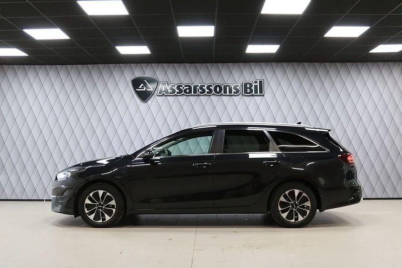 Begagnad Kia Ceed Advance 141 HK (103 kW) 2021 Svart Halvkombi