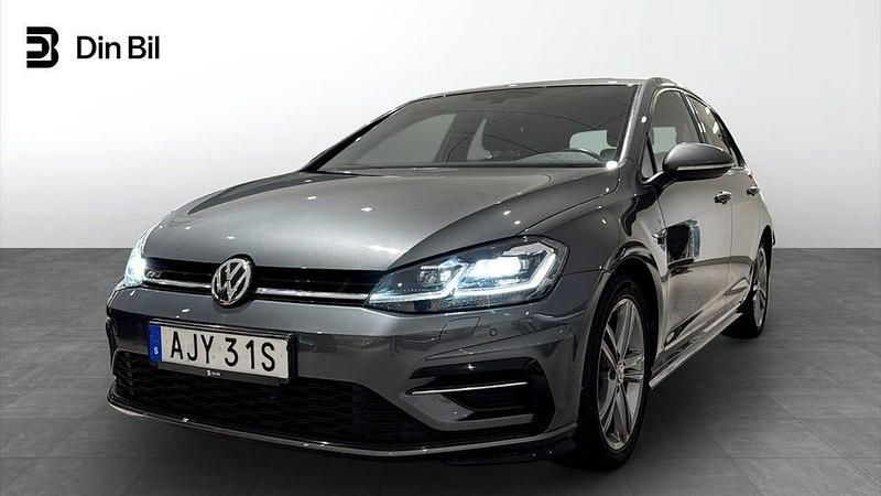 Mörkgrå Begagnad 2019 VW Golf VII R-line Plus Halvkombi | 229 900 kr (Lite dyr) - Bild 1/4