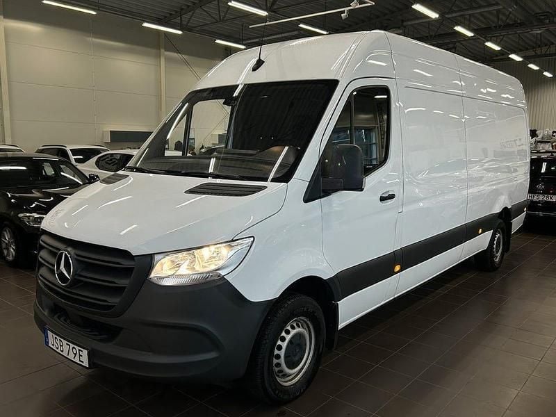 Begagnad Mercedes Sprinter 170 HK (125 kW) 2023 Vit Van
