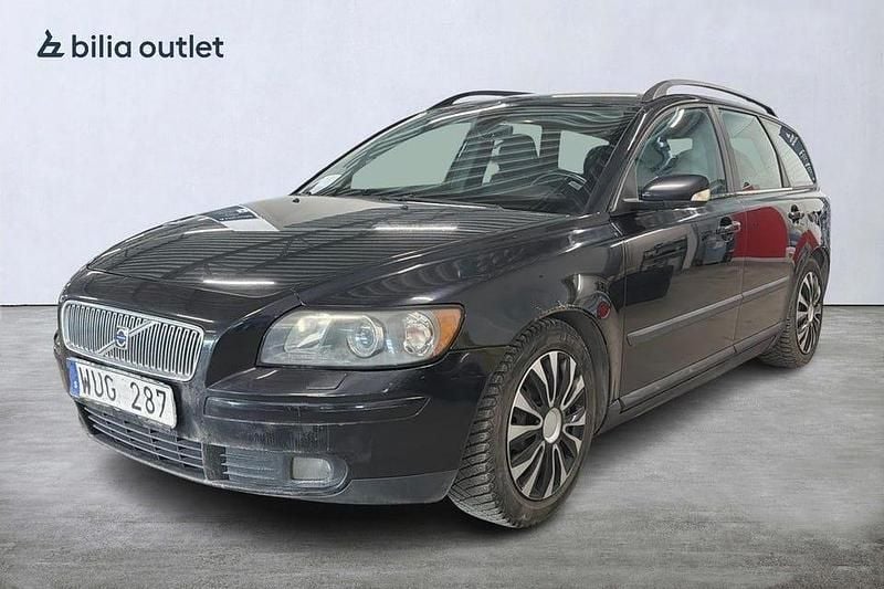 Begagnad Volvo V50 140 HK (102 kW) 2005 Svart Kombi