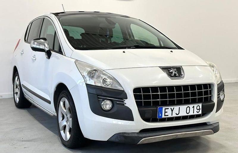 Begagnad Peugeot 3008 156 HK (114 kW) 2011 Vit Kombi
