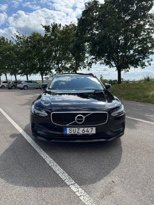 Svart Begagnad 2018 Volvo V90 Business Edition Kombi | 180 000 kr (Bra pris) - Bild 1/4
