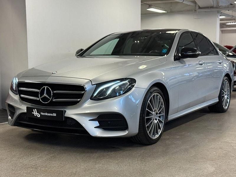 Begagnad Mercedes E220 AMG line 194 HK (142 kW) 2016 Silver Sedan