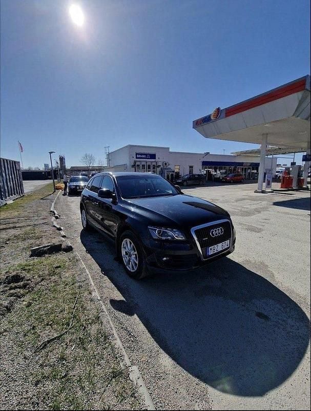 Begagnad 2012 Audi Q5 Design SUV | 129 000 kr (Bra pris) - Bild 1/4