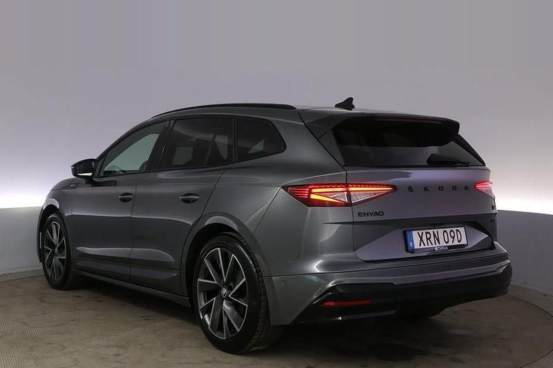 Begagnad Skoda Enyaq iV SportLine 150 kW (204 HK) 2022 Grå SUV
