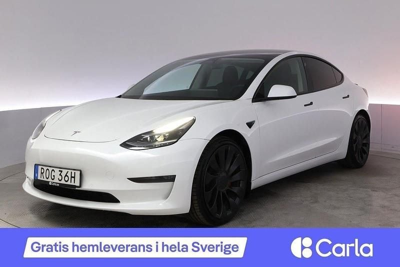 Vit Begagnad 2021 Tesla Model 3 Performance Sedan | 336 900 kr (Marknadspris) - Bild 1/4