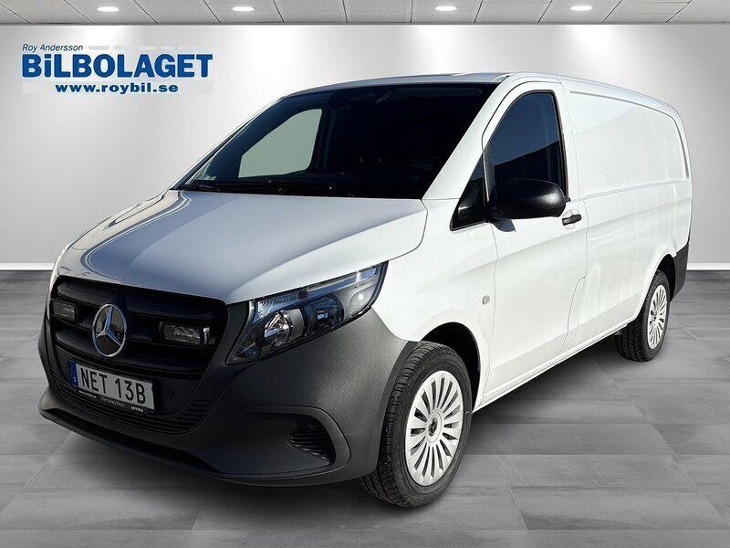 Vit Begagnad 2024 Mercedes Vito Minibuss | 593 625 kr - Bild 1/4
