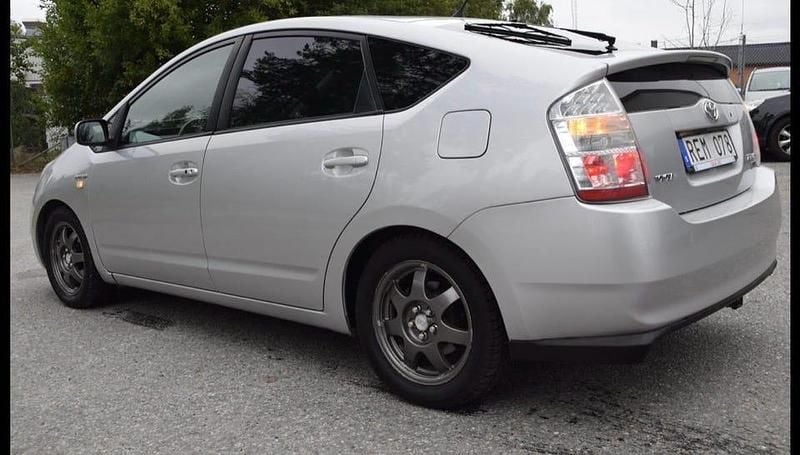 Begagnad Toyota Prius 112 HK (82 kW) 2007 Halvkombi