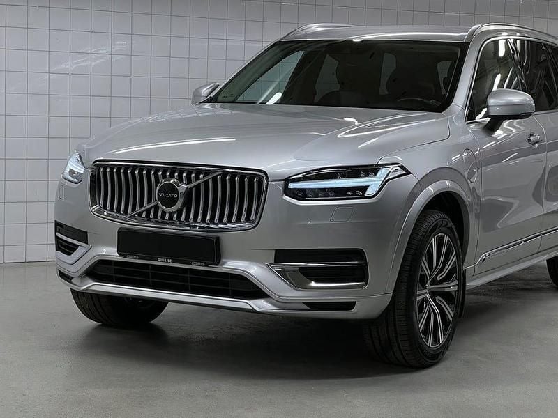 Begagnad Volvo XC90 Inscription 392 HK (288 kW) 2020 Silver SUV