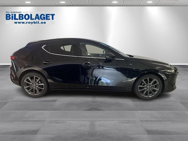 Ny Mazda 3 140 HK (102 kW) 2025 Jet black metallic Halvkombi