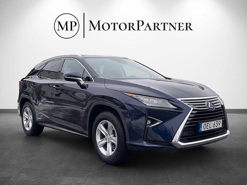 Blå Begagnad 2016 Lexus RX450h Executive Line SUV | 299 900 kr (Marknadspris) - Bild 1/4
